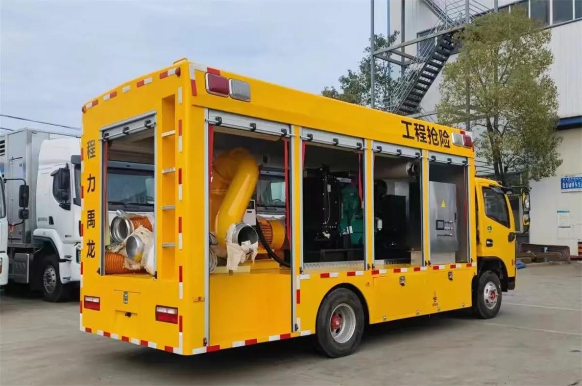 白银多功能工程救险车多少钱大型伤员转运救援车,车内空间宽敞